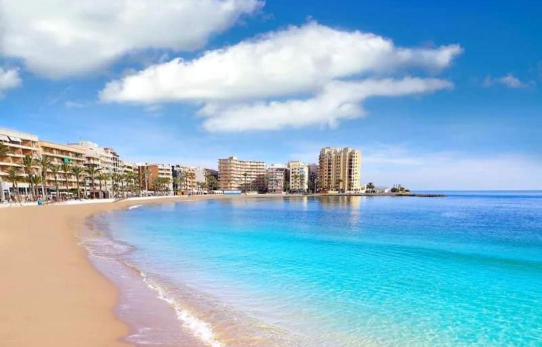 Big Penthouse For 10 Per Lägenhet Torrevieja Exteriör bild